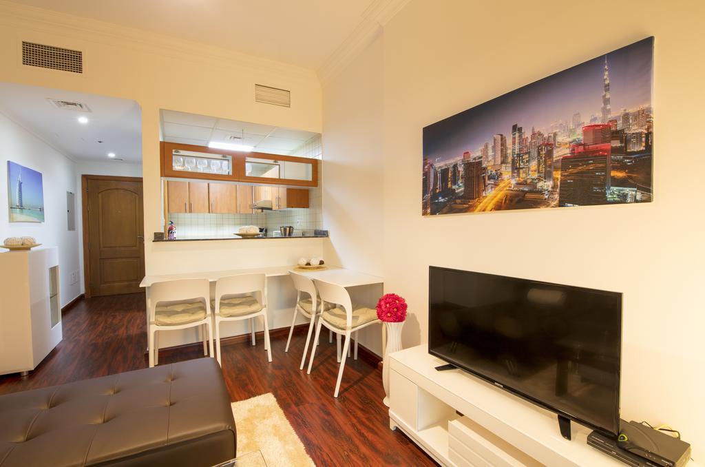 Superior - Manchester Tower Apartment