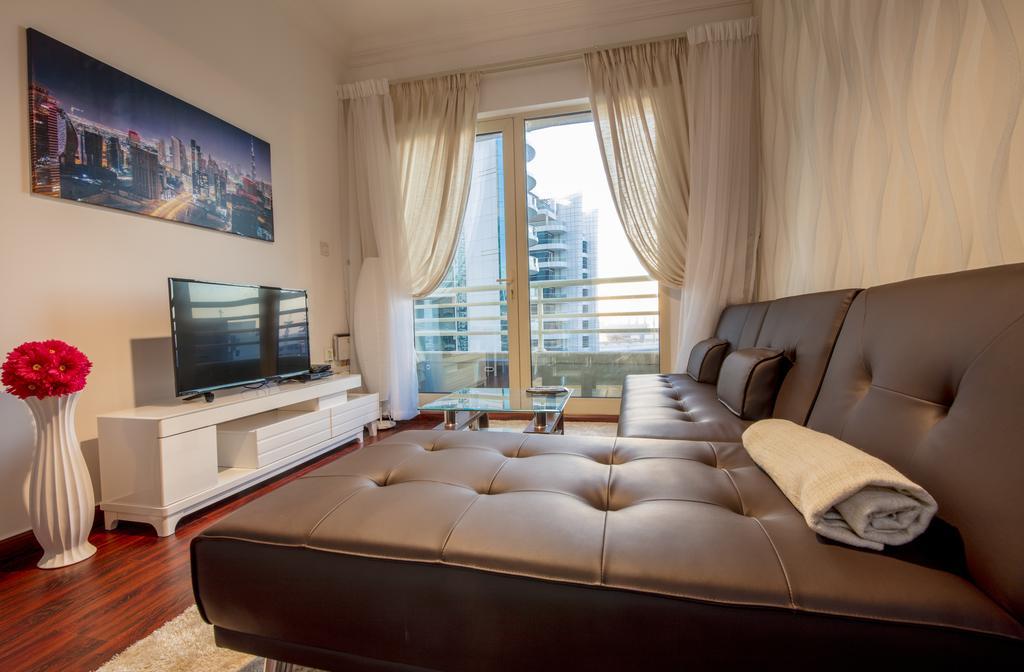 Superior - Manchester Tower Apartment *